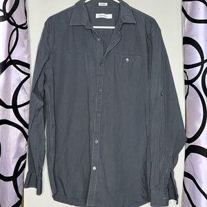 Calvin Klein button-down long sleeve top size large